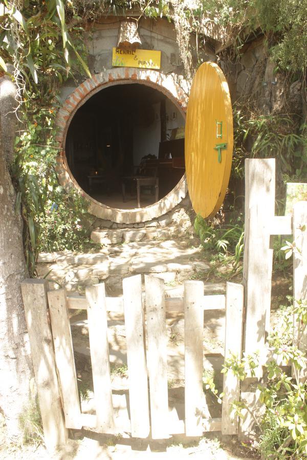 Отель The Hobbit La Comarca Нуэва-Сан-Сальвадор Экстерьер фото